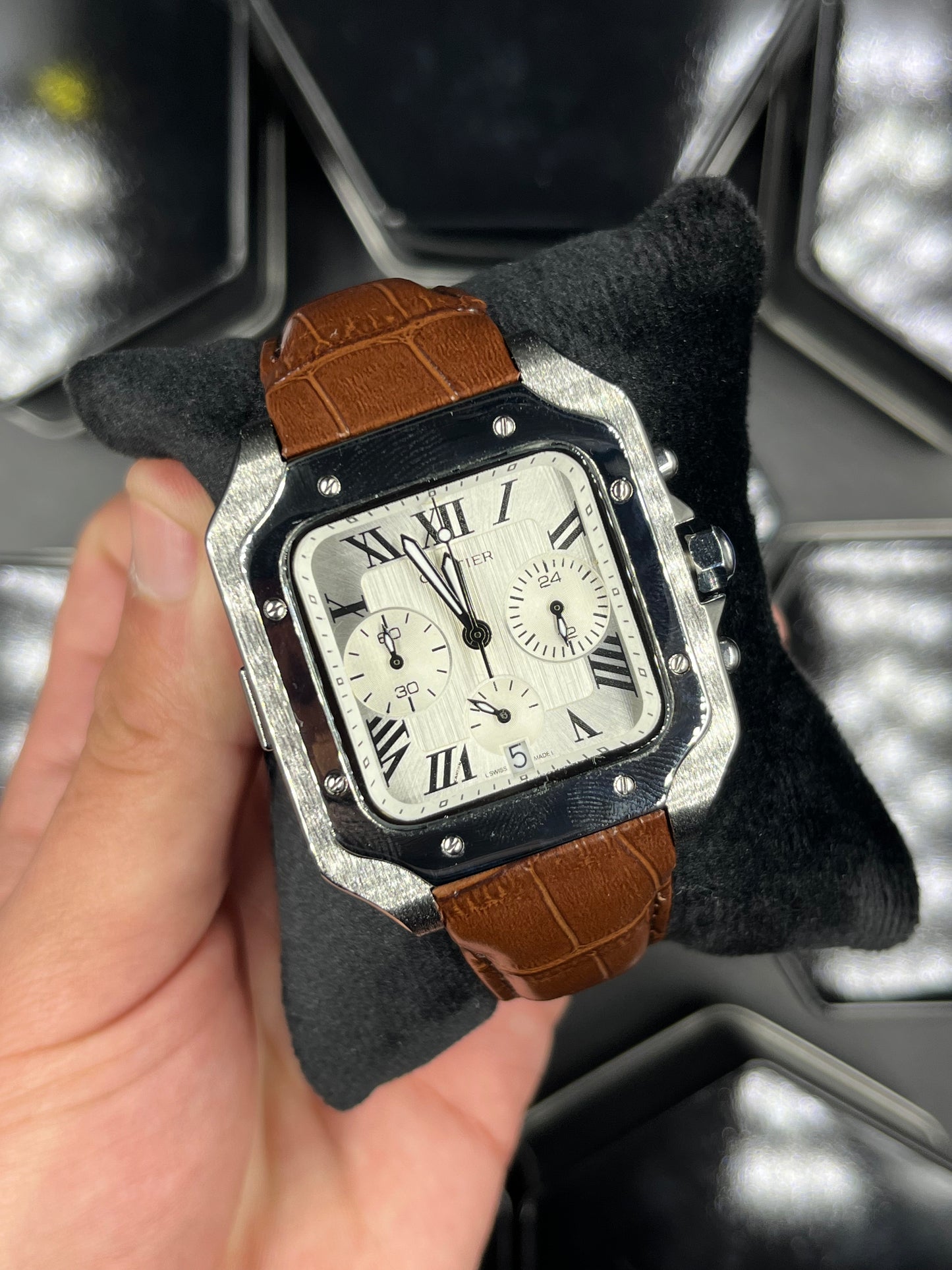 Montre car 💎 tier 🔥🔥🔥 super qaulité ✅ chrono ka3 yemchou👌🏼⏱️