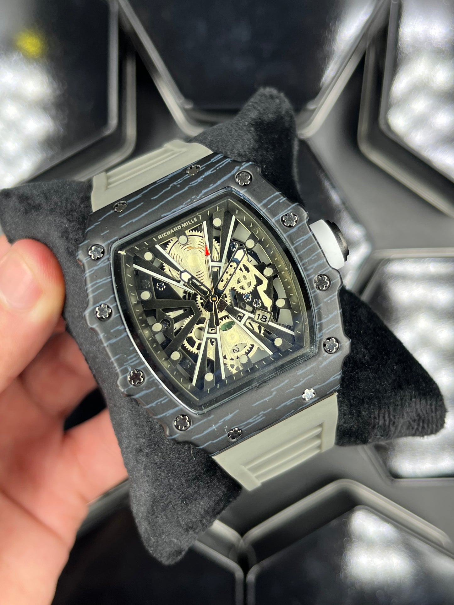 Montre RICH 💎ARDE mi lle 🔥🔥🔥disponible 3 couleur avec meilleur prix 🔥🔥🔥متراطيش لفارررر